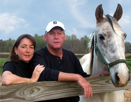 Debi and Harold Metcalfe with stolen horse Idaho.